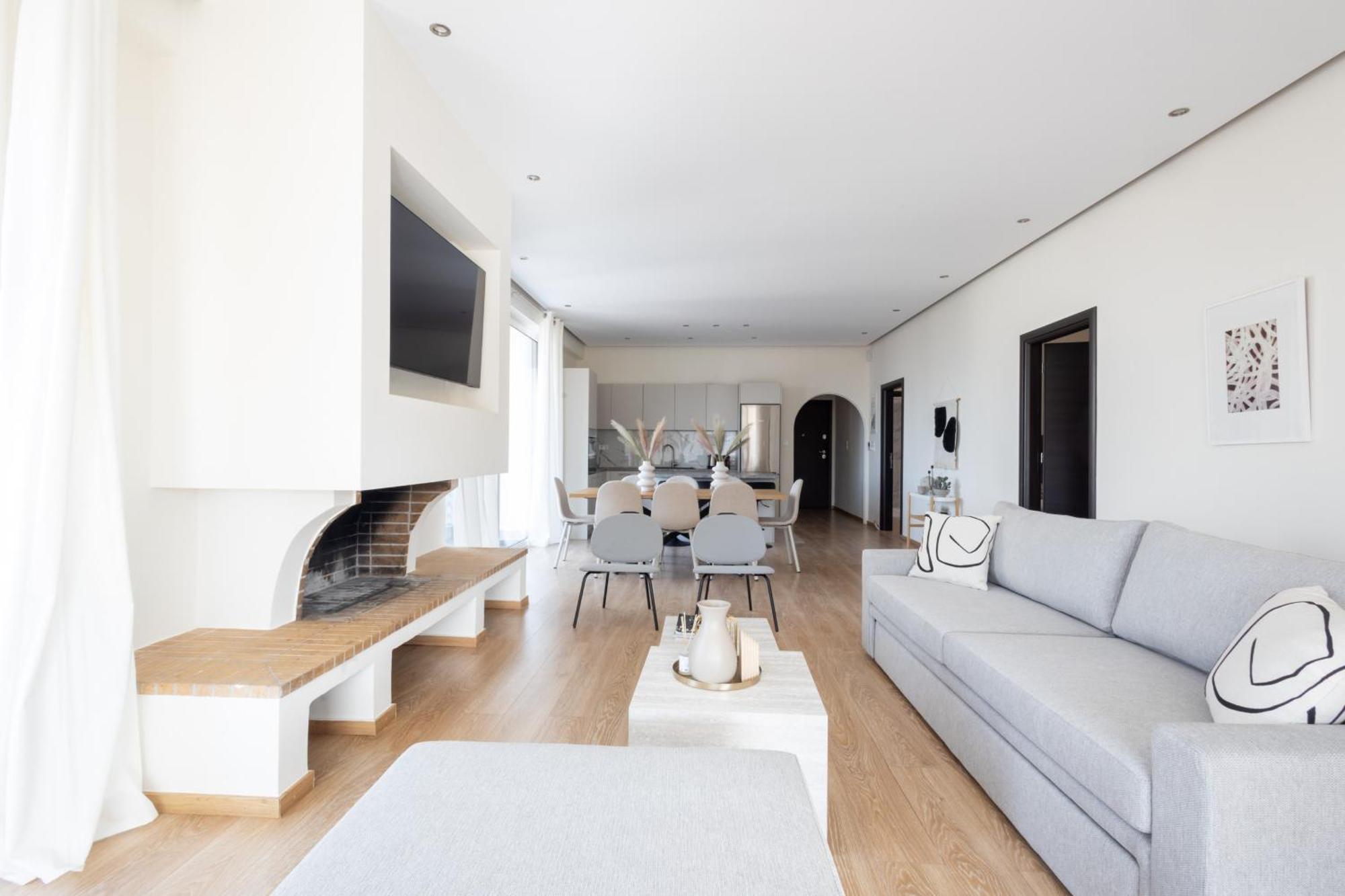 Luxurious 3-Bedroom Seaside Retreat Fully Renovated In 2025 Αθήνα Εξωτερικό φωτογραφία
